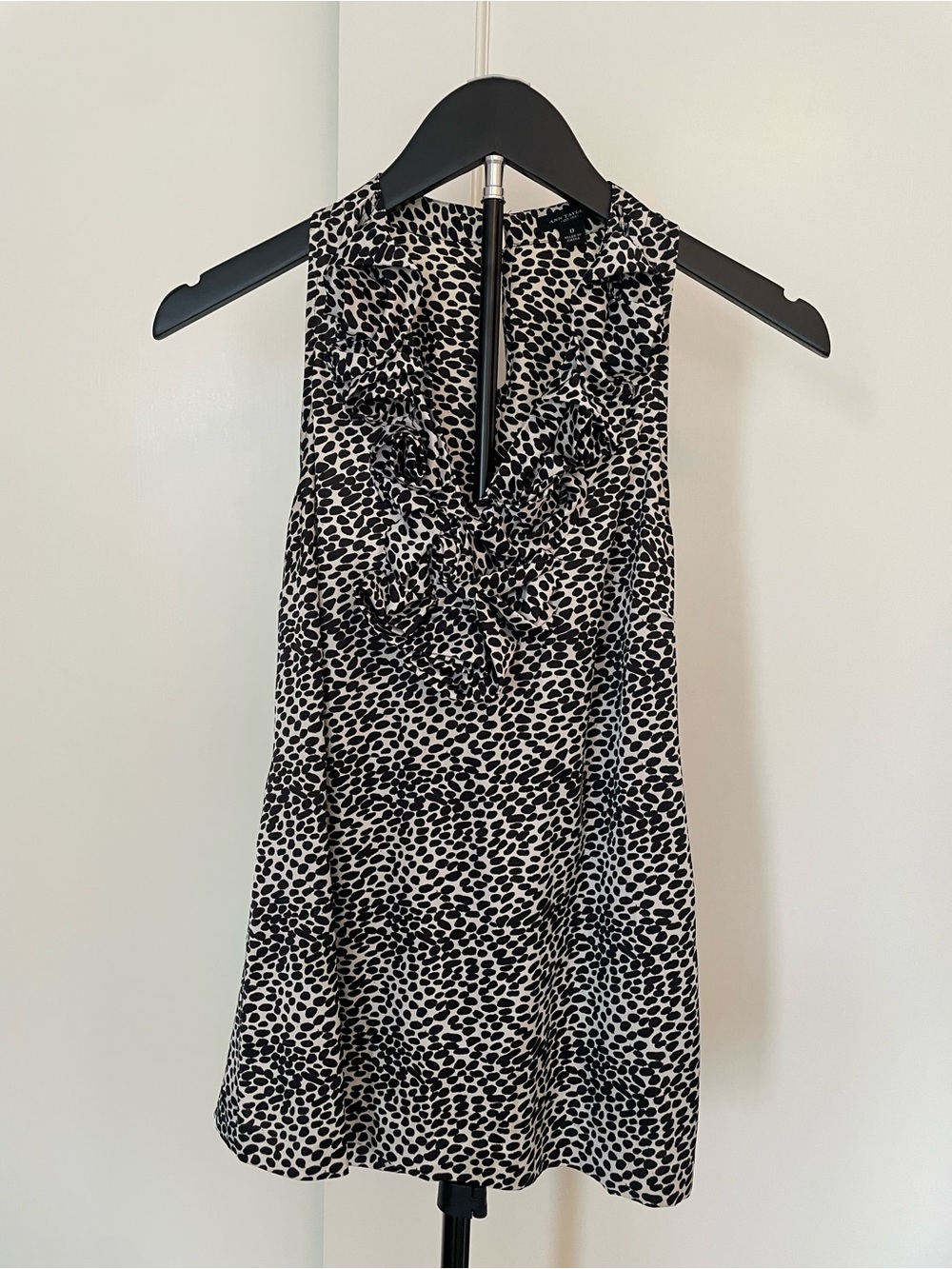 Ann Taylor Black and White Printed Ruffle Front V-Neck Top